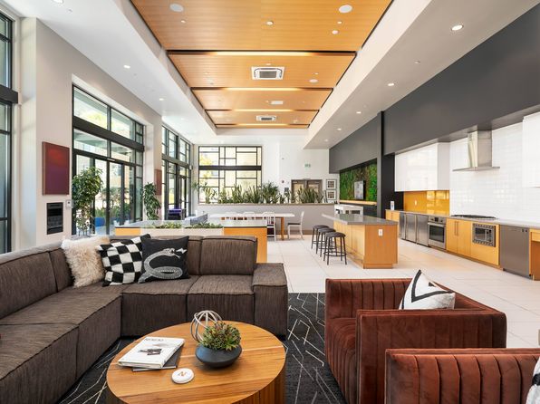 1095 W El Camino Real Unit 303