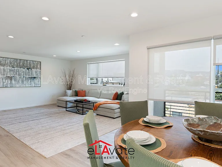 1035 N Serrano Ave #3 — Photo 4