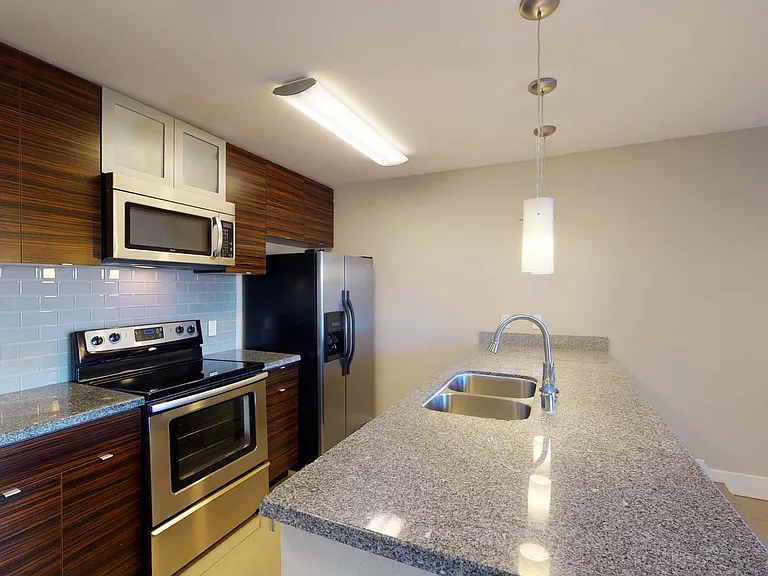 CitySouth — Photo 106