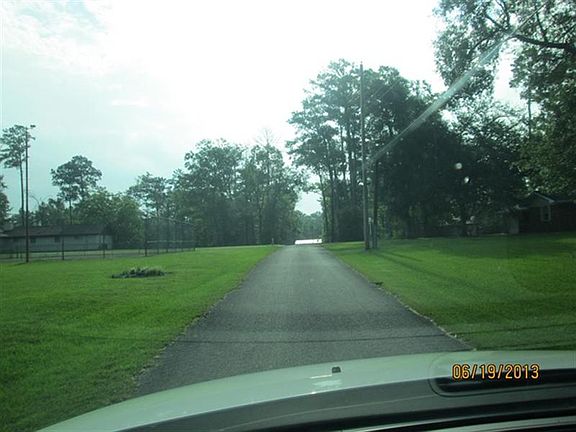 3rd image of 5836 Briarwood Ln