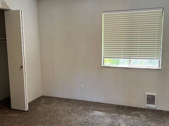 5th image of 1903 Main Ave #1