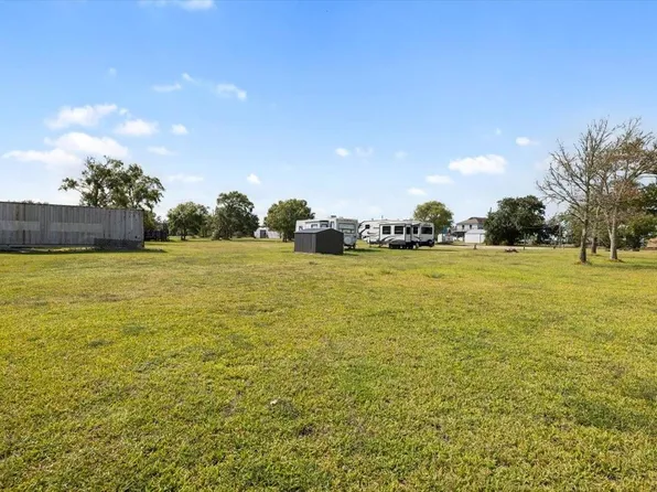 0 Bayside Dr, Anahuac, TX 77514