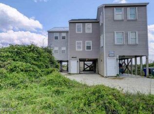 (Undisclosed Address), Surf City, NC 28445