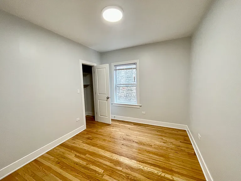 4853 W Augusta Blvd #2 — Photo 12