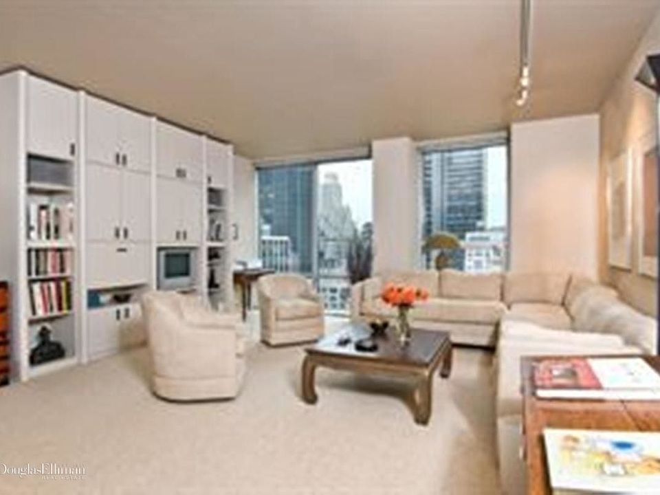 1st image of 15 W 53rd St #14F
