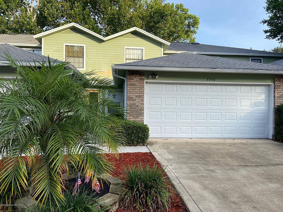 1st image of 3940 Meadowview Dr N