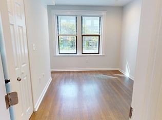 11 Peterborough St #B16, Boston, MA 02215