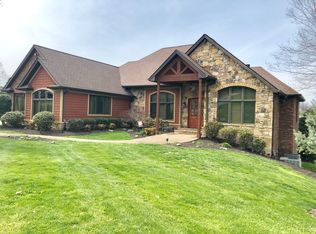 248 Lakeridge Dr, Jonesborough, TN 37659