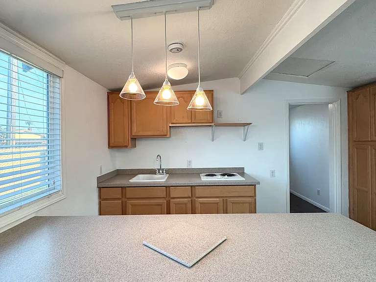 3764 Pacific Ave #B — Photo 6