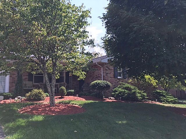 1st image of 17 Diana Dr