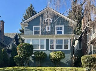 5235 19th Avenue NE, Seattle, WA