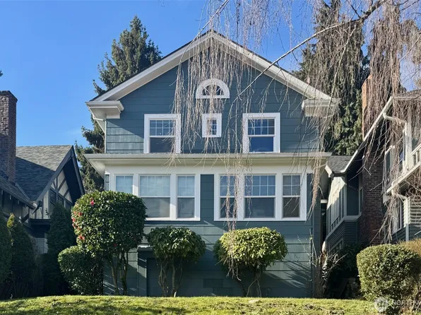 5235 19th Avenue NE, Seattle, WA 98105