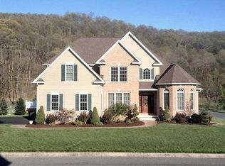 10500 Pearl View Pl, Lavale, MD 21502