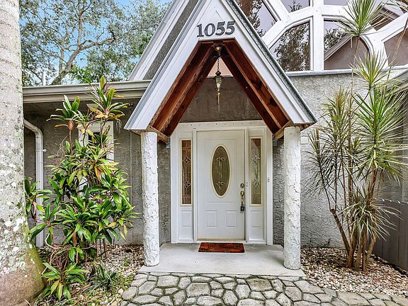 2nd image of 1055 SW Blue Water Way