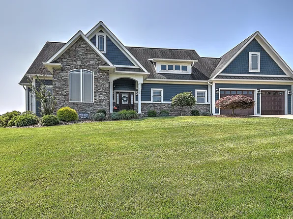 148 Forest Ln S, Blountville, TN 37617