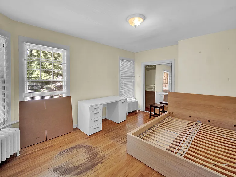 2303 Ridge Ave — Photo 6