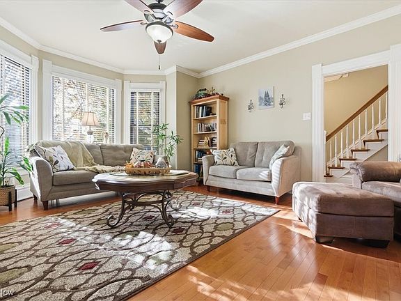 4th image of 524 6th St