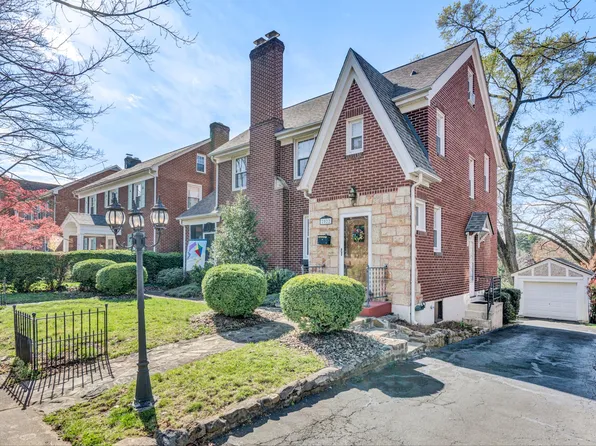 2522 Avenel Ave SW, Roanoke, VA 24015