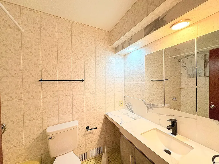 4726 Parsons Blvd #3 — Photo 6