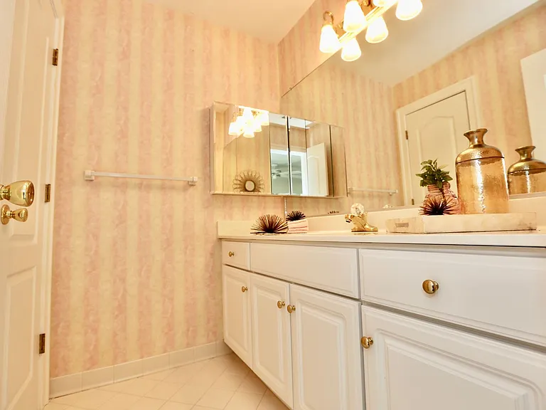 1709 Timber Ridge Ct — Photo 54
