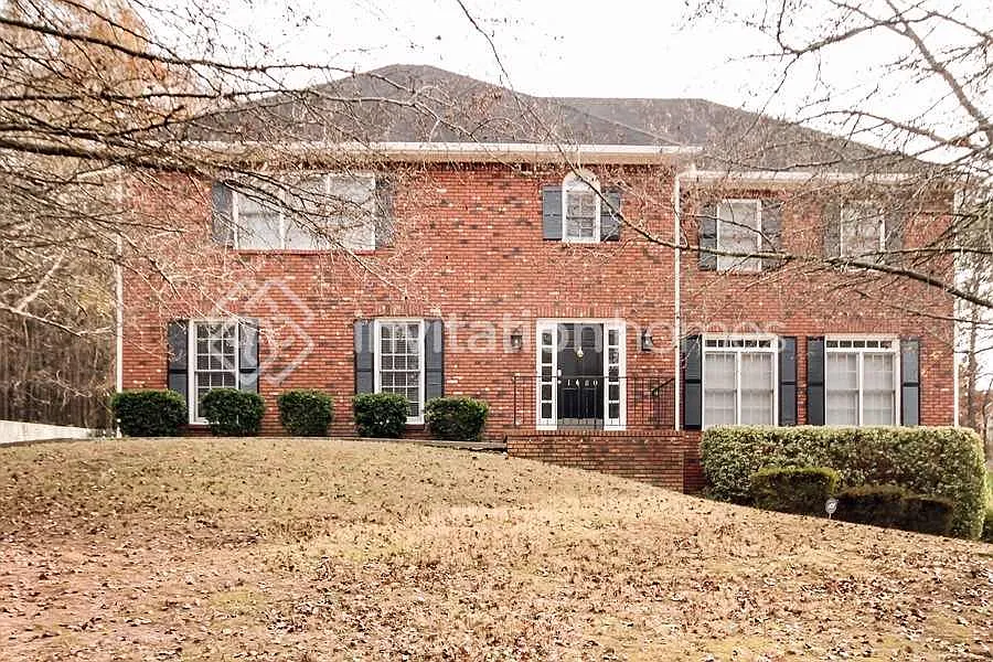 1480 Meadow Oak Dr