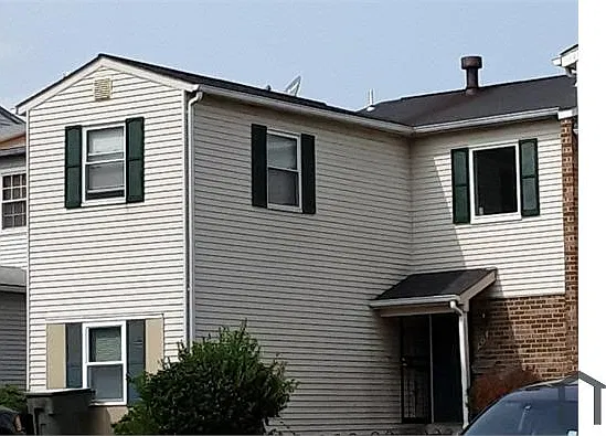 5 bed, 2400 sqft, $6,000 — Photo 1
