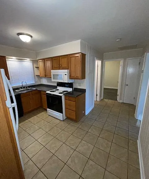 955 Ziglar Rd #1 — Photo 4