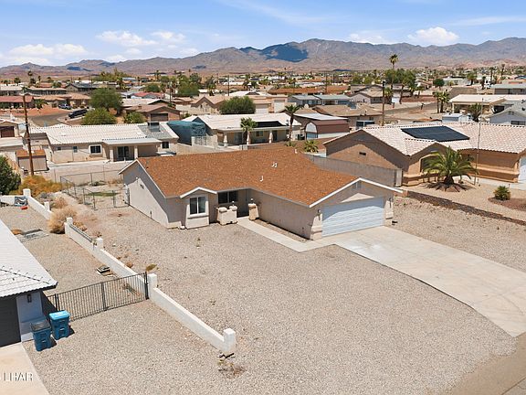 4th image of 2265 Interlake Dr