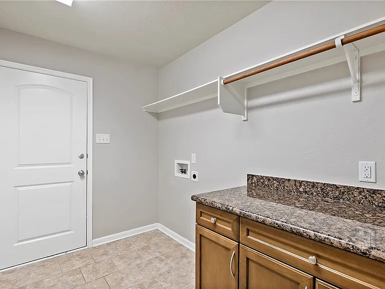 15427 Baker Mdw — Photo 19