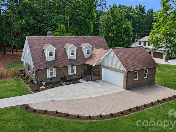 4724 Weddington Matthews Rd, Matthews, NC 28104