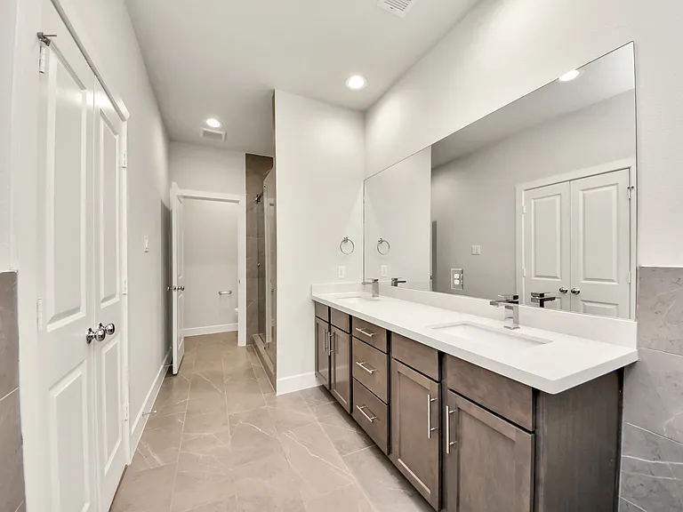 2319 Silva Park Ln — Photo 21