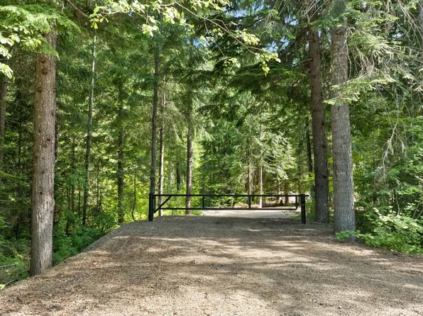 3190 Kachess Lake Rd, Easton, WA 98925