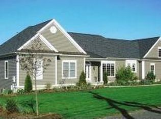 19 Sunnyside Rd, Southwick, MA 01077