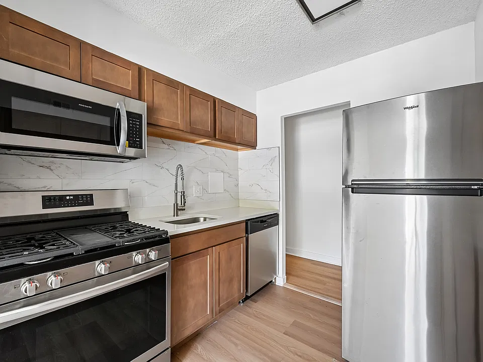 5911 Tamar Dr #8