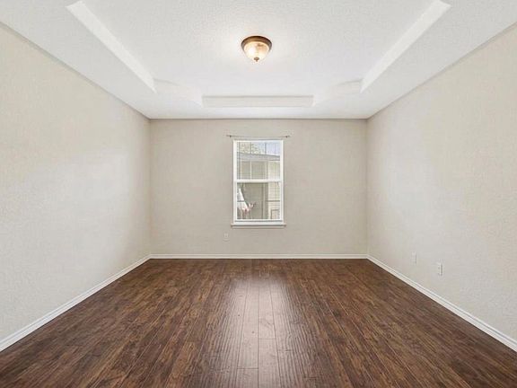 5th image of 18723 Driftwood Springs Dr