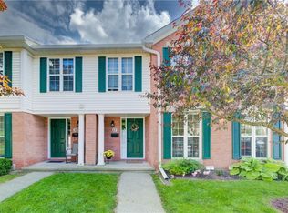 Riverpark Village, Waterloo, ON N2K 3S4