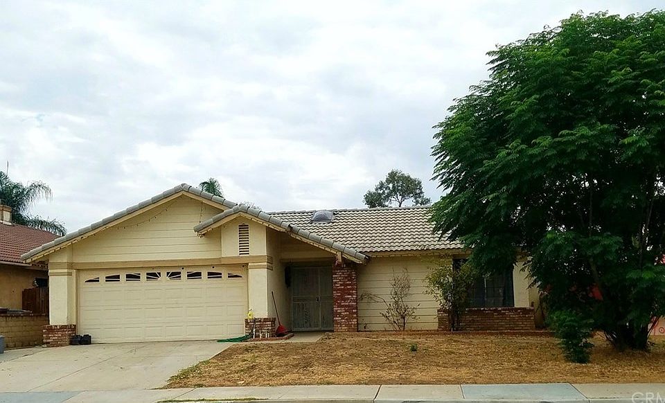 1st image of 26379 Dracaea Ave