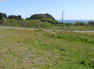 Sunridge Ter, Brookings, OR 97415