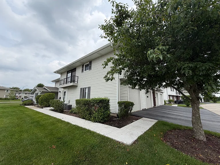225 Kendrick Ct #225 — Photo 3