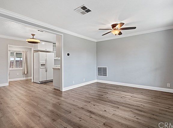 4th image of 751 E Bonnie Brae Ct