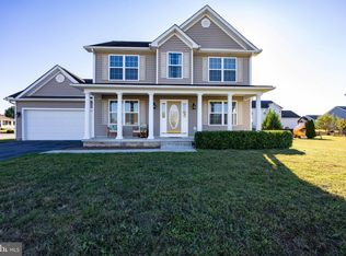 11 Pimlico Path, Martinsburg, WV 25404