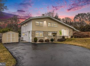 32 Red Rowan Ln, Plymouth Meeting, PA 19462