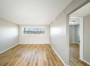 640 N 46th St #1, Omaha, NE 68132