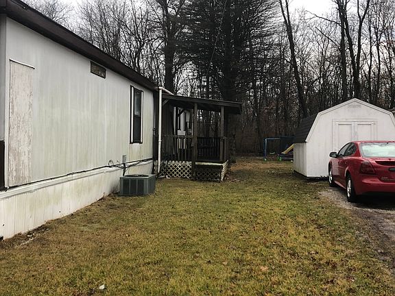 4th image of 50 Lee St