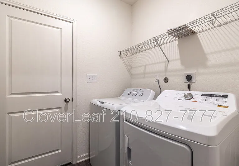 8360 Falcon Mdw — Photo 21