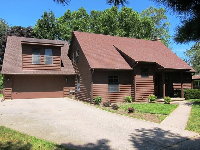 1st image of 9920 W Marguerite Ln