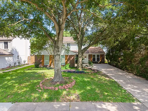 8030 Pine Falls Dr Photo 1