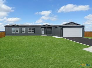 109 Clara Ranch Blvd, Marion, TX 78124