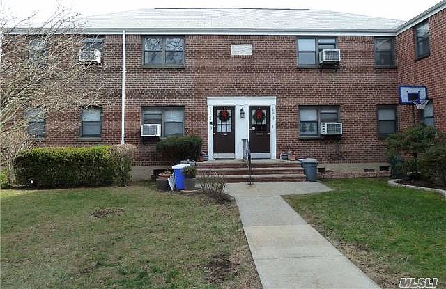 1st image of 16024 Cross Island Pkwy