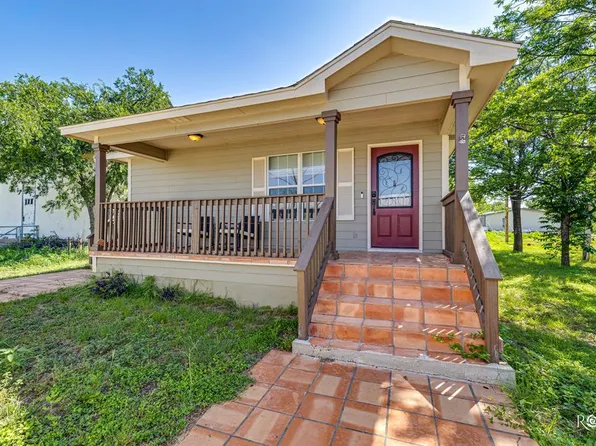 705 Fay St, Sonora, TX 76950